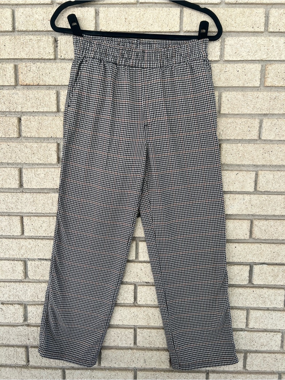 H&M Pull On Houndstooth Elastic Waist Pants